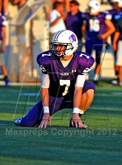 Thumbnail 1 in Centerville @ Elder (Crosstown Showdown) photogallery.
