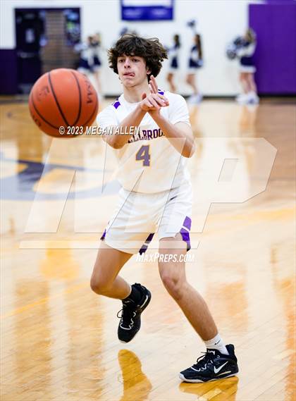 Thumbnail 2 in Edgewood @ Bellbrook photogallery.