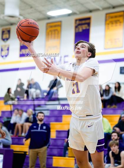 Thumbnail 2 in Edgewood @ Bellbrook photogallery.