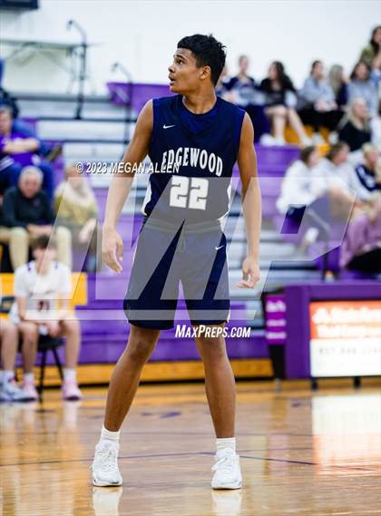 Thumbnail 1 in Edgewood @ Bellbrook photogallery.