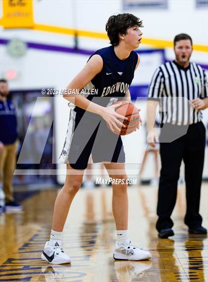 Thumbnail 2 in Edgewood @ Bellbrook photogallery.