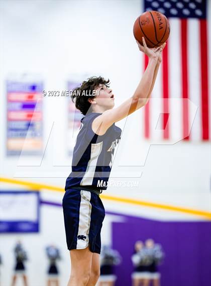 Thumbnail 2 in Edgewood @ Bellbrook photogallery.
