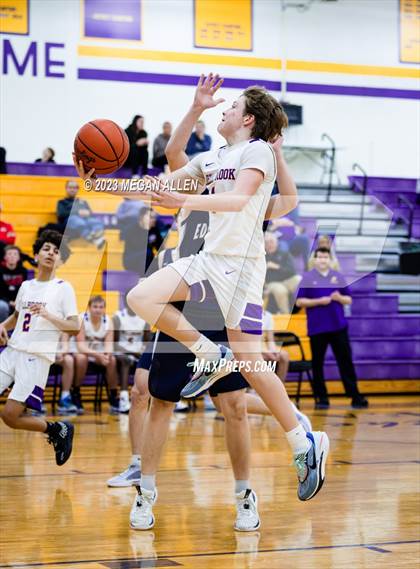 Thumbnail 3 in Edgewood @ Bellbrook photogallery.