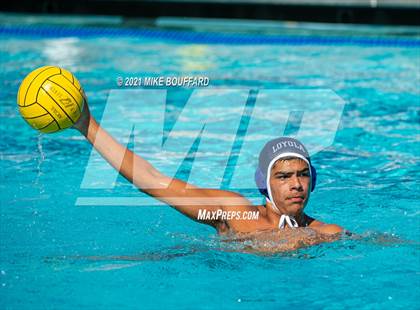 Thumbnail 1 in Loyola vs Carlsbad photogallery.
