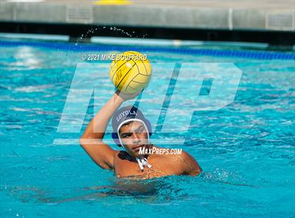 Thumbnail 3 in Loyola vs Carlsbad photogallery.