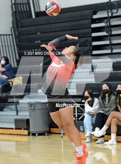 Thumbnail 3 in Westminster vs. Tustin (Tustin Tournament) photogallery.