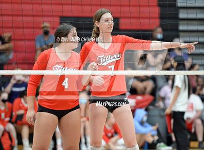 Thumbnail 3 in Westminster vs. Tustin (Tustin Tournament) photogallery.