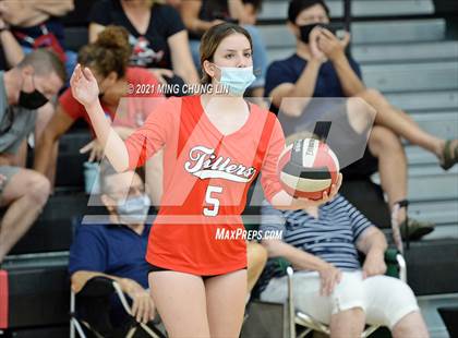 Thumbnail 3 in Westminster vs. Tustin (Tustin Tournament) photogallery.