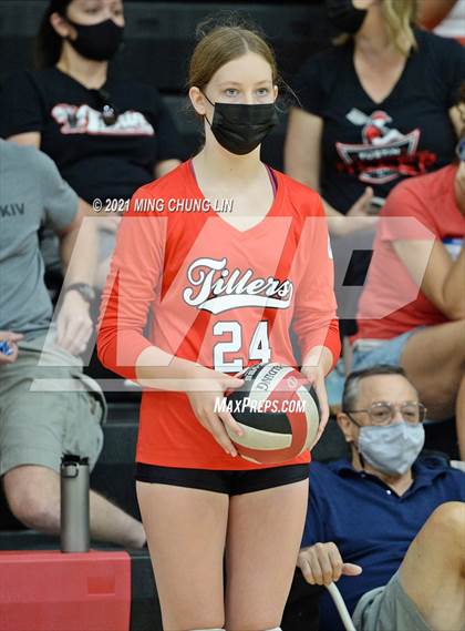 Thumbnail 3 in Westminster vs. Tustin (Tustin Tournament) photogallery.