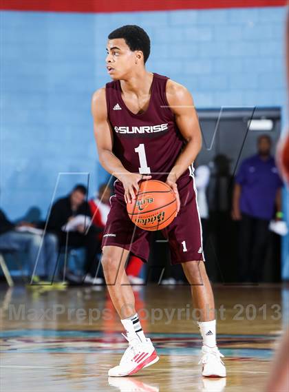Thumbnail 3 in Kimball [Justin F.] vs. Sunrise Christian Academy (Elite 14 Tournament) photogallery.
