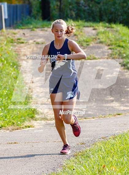 Thumbnail 2 in Burrell Invitational photogallery.