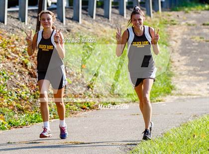 Thumbnail 1 in Burrell Invitational photogallery.