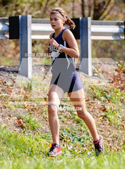 Thumbnail 2 in Burrell Invitational photogallery.