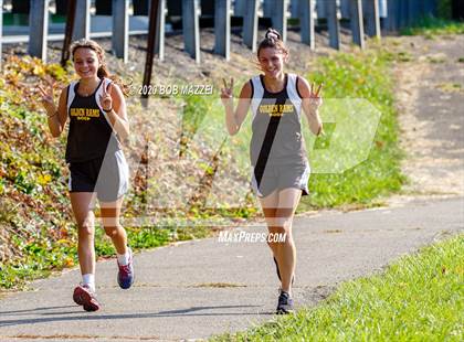 Thumbnail 2 in Burrell Invitational photogallery.
