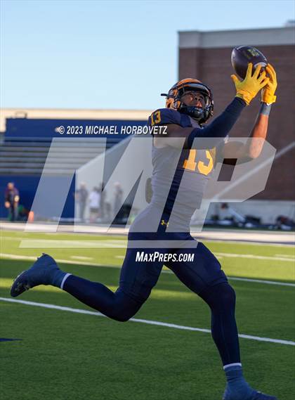 Thumbnail 1 in Allen @ McKinney photogallery.