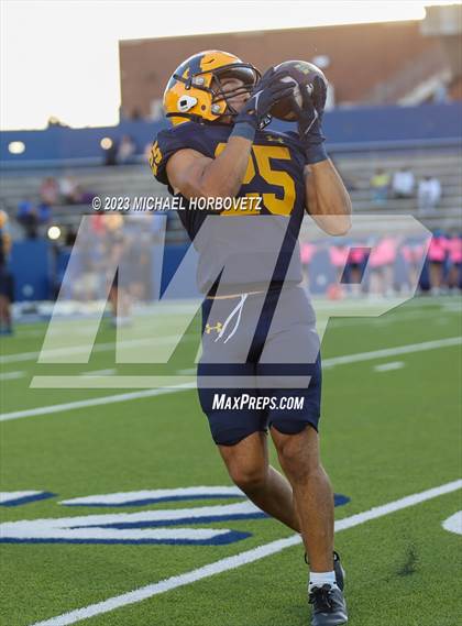 Thumbnail 3 in Allen @ McKinney photogallery.