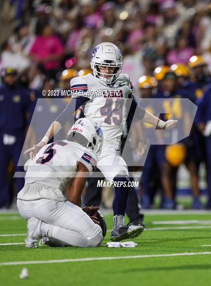 Thumbnail 3 in Allen @ McKinney photogallery.