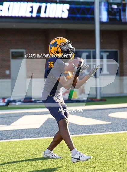 Thumbnail 3 in Allen @ McKinney photogallery.