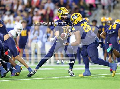 Thumbnail 3 in Allen @ McKinney photogallery.