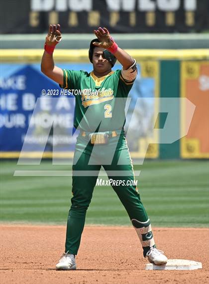 Thumbnail 3 in South Hills vs. Crespi (CIF-SS D2 Final) photogallery.