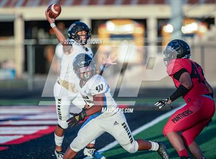 Thumbnail 3 in Warren Central vs. North Central photogallery.