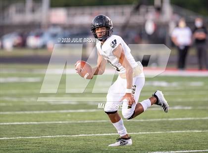 Thumbnail 3 in Warren Central vs. North Central photogallery.