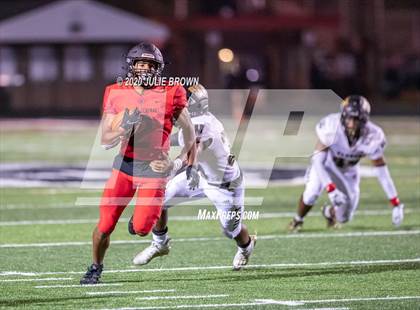 Thumbnail 1 in Warren Central vs. North Central photogallery.