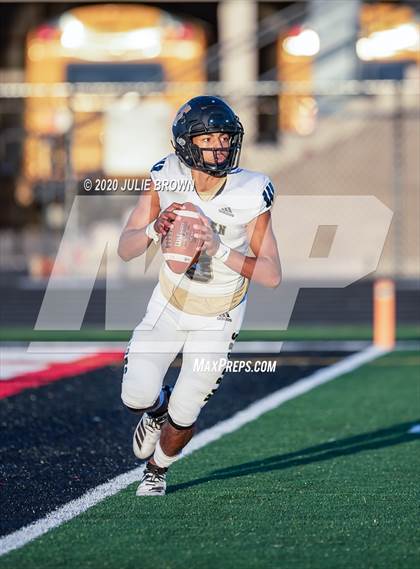 Thumbnail 1 in Warren Central vs. North Central photogallery.