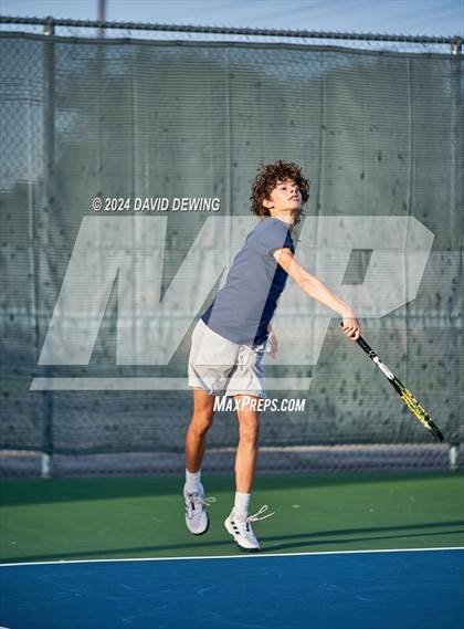 Thumbnail 3 in Saugus @ Thousand Oaks photogallery.