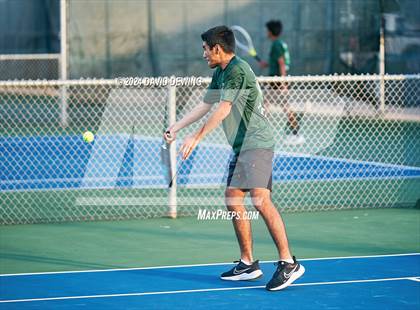 Thumbnail 2 in Saugus @ Thousand Oaks photogallery.