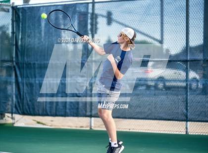 Thumbnail 3 in Saugus @ Thousand Oaks photogallery.