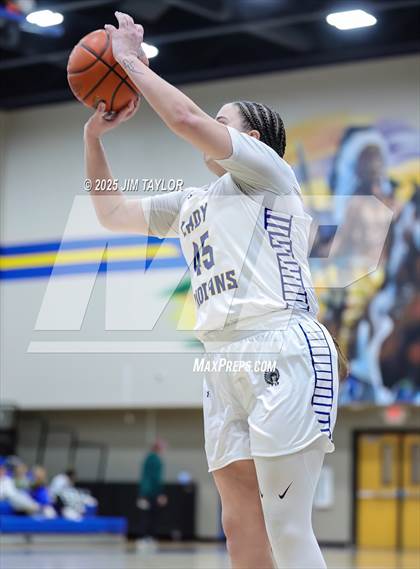 Thumbnail 3 in Lipan vs Breckenridge (HD Howard Classic) photogallery.