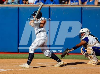 Thumbnail 1 in Dos Palos vs. Orcutt Academy (CIFCS - Division V Championship) photogallery.
