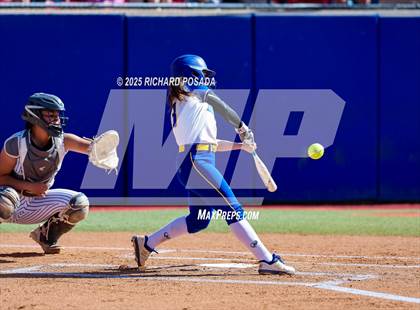 Thumbnail 3 in Dos Palos vs. Orcutt Academy (CIFCS - Division V Championship) photogallery.