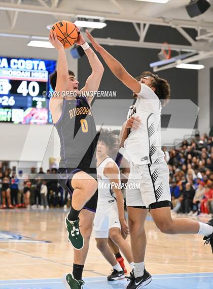 Thumbnail 1 in Archbishop Riordan @ Salesian College Preparatory (CIF NorCal Regional Open Final) photogallery.