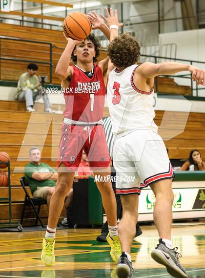 Thumbnail 1 in Coconino vs. Dysart (Judy Dixon Holiday Tournament) photogallery.
