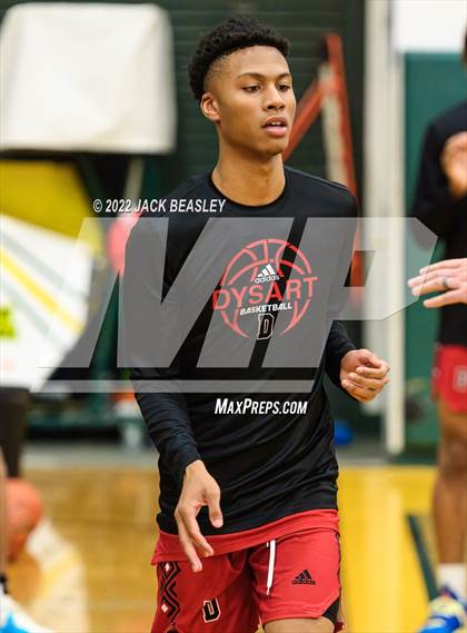 Thumbnail 1 in Coconino vs. Dysart (Judy Dixon Holiday Tournament) photogallery.