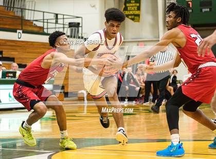 Thumbnail 3 in Coconino vs. Dysart (Judy Dixon Holiday Tournament) photogallery.