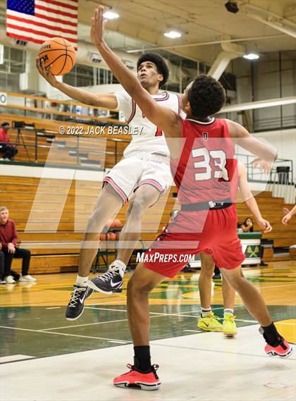 Thumbnail 2 in Coconino vs. Dysart (Judy Dixon Holiday Tournament) photogallery.