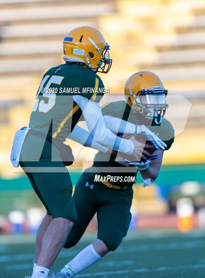 Thumbnail 3 in Skutt Catholic @ Pius X photogallery.