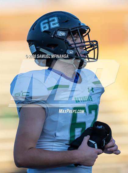 Thumbnail 2 in Skutt Catholic @ Pius X photogallery.