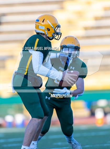 Thumbnail 2 in Skutt Catholic @ Pius X photogallery.