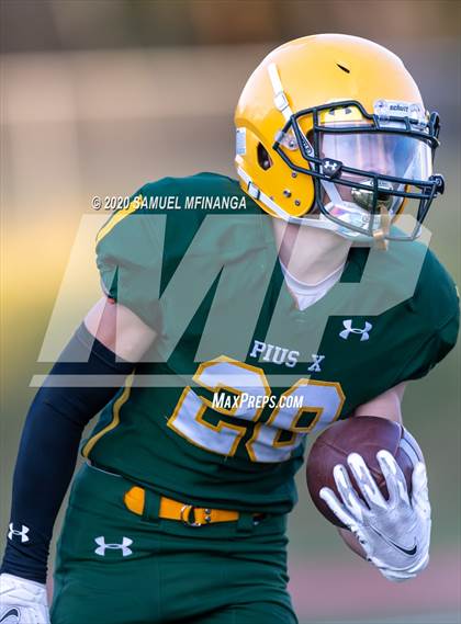 Thumbnail 2 in Skutt Catholic @ Pius X photogallery.