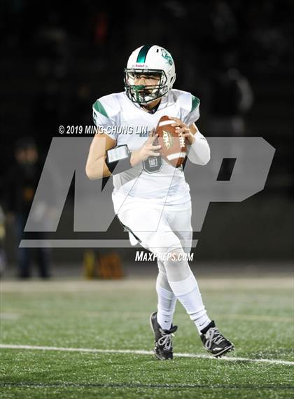 Thumbnail 3 in Oceanside vs. Corona del Mar (CIF State SoCal D1A Final) photogallery.
