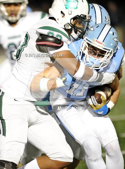 Thumbnail 1 in Oceanside vs. Corona del Mar (CIF State SoCal D1A Final) photogallery.