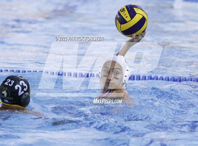 null - Photo 01