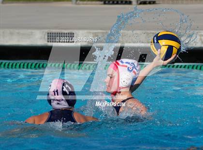 Thumbnail 1 in Clovis East vs Sanger (Arroyo Grande Fall Classic) photogallery.