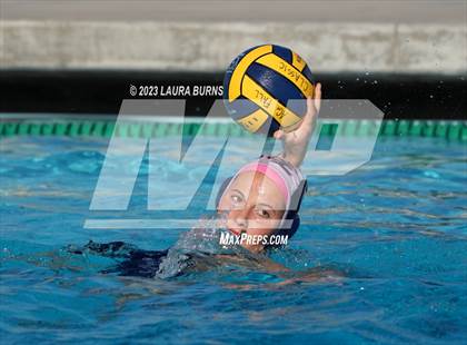 Thumbnail 1 in Clovis East vs Sanger (Arroyo Grande Fall Classic) photogallery.