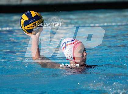 Thumbnail 1 in Clovis East vs Sanger (Arroyo Grande Fall Classic) photogallery.