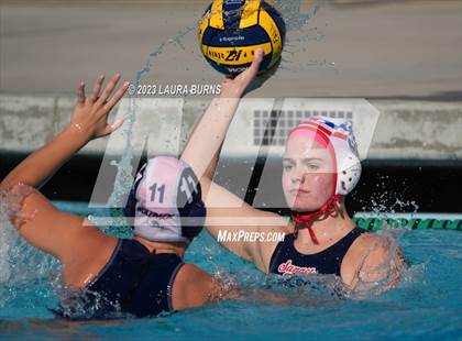 Thumbnail 2 in Clovis East vs Sanger (Arroyo Grande Fall Classic) photogallery.